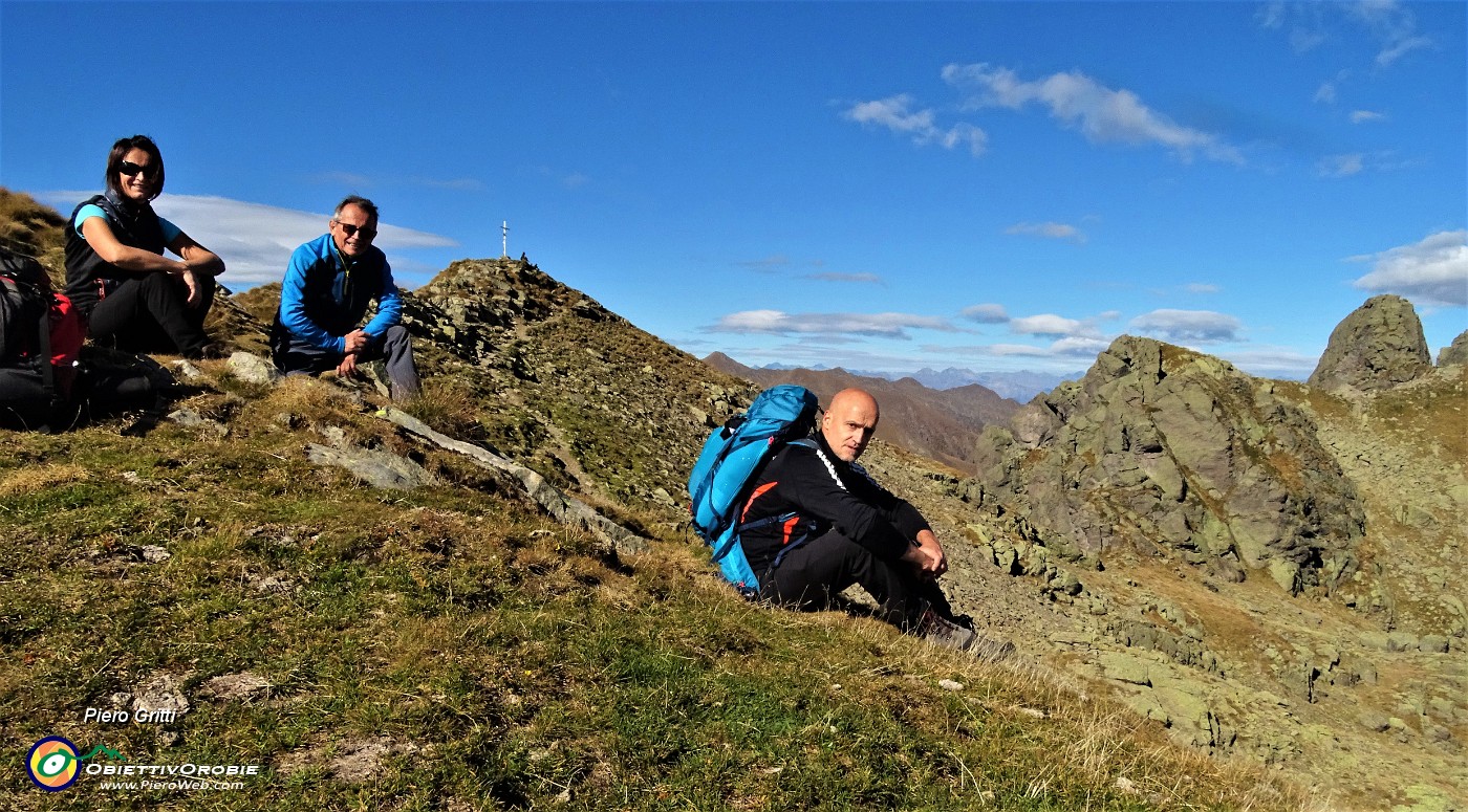 61 Terminata la ripida salita eccoci in cresta di vetta di Cima di Valle Pianella.JPG -                                
